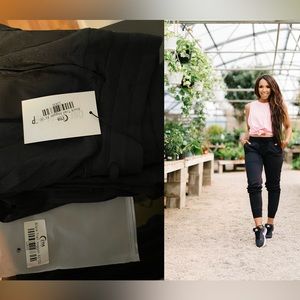 Black Trail Joggers 31” small s NWT New Zyia